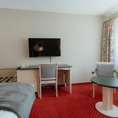 فندق Parkhotel Schwert - Self-check-in 3*