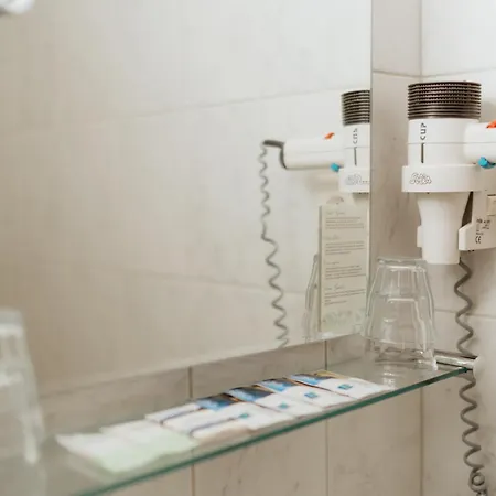 Hotel Parkhotel Schwert - Self-check-in Weesen