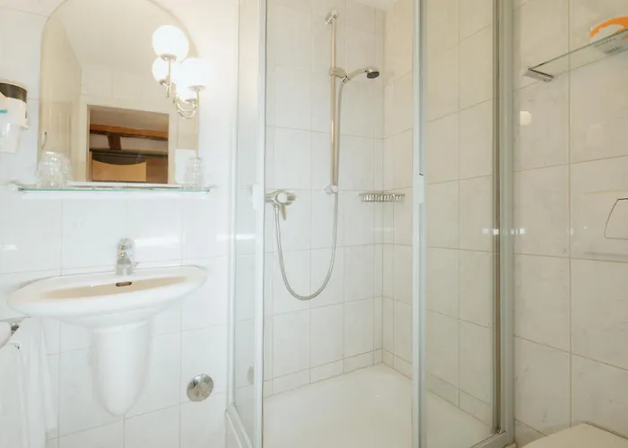 Hotel Parkhotel Schwert - Self-check-in Weesen